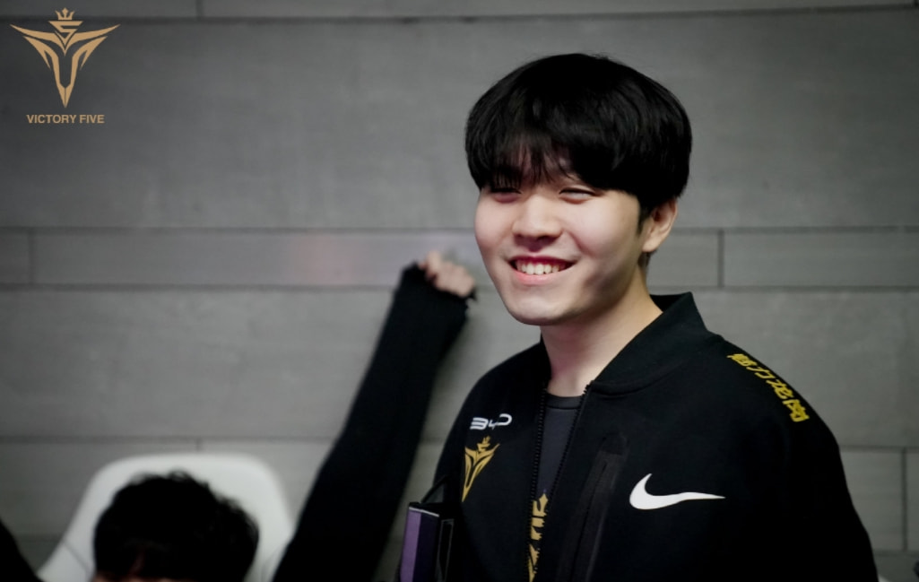 yy易游官方在线入口刚刚！Faker在MAD比赛中晋级浓眉哥连续七场比赛得分超过失利，波特兰开拓者状态回暖备战国王杯的简单介绍