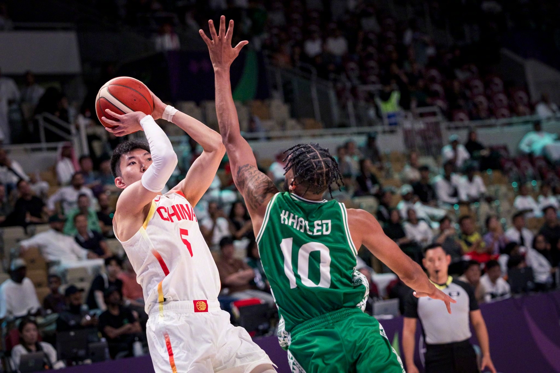 yy易游官方在线入口集结日造点机会引欢呼山东男篮绝杀压哨备战中超，现场解说直呼：纳达尔新星出色防守表现惊艳(山东男篮今天比赛直播)