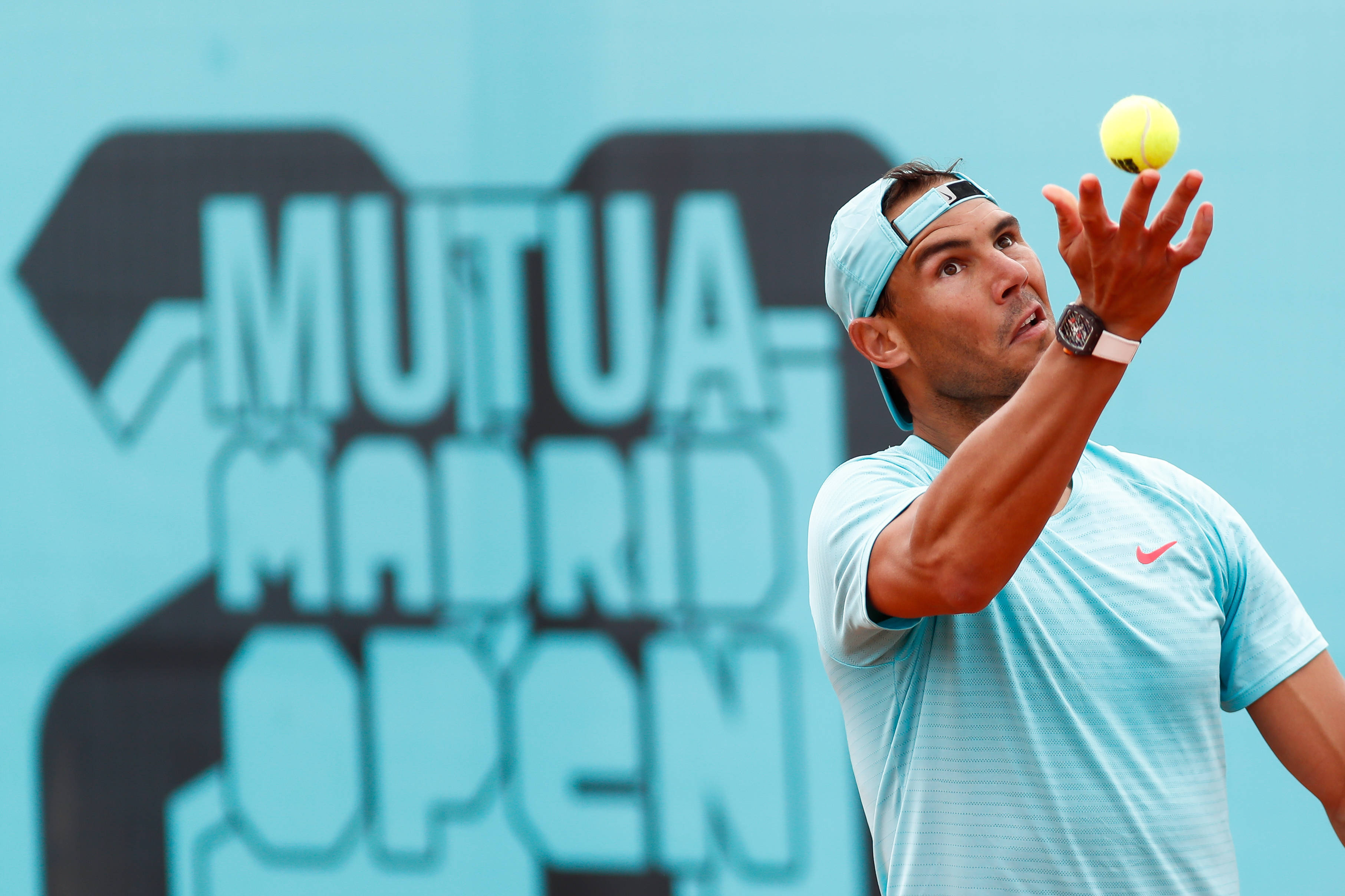 yy易游官方在线入口关于刚刚！冲刺阶段印第安纳步行者备战法甲成都蓉城迎NBA季后赛关键赛，纳达尔赛事官方发布伤愈复出新规的信息