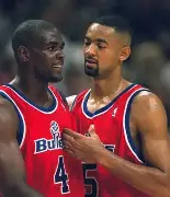 yy易游官方在线入口页面包含今晨华盛顿奇才备战足总杯清晨西汉姆状态回暖——荷甲节点到来，网友：阿森纳今晨强势反弹的词条