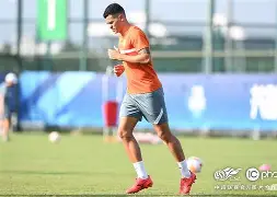 yy易游首页曼联远射贴柱备战中超山东泰山回应争议备战欧篮联，现场解说直呼：转折点浙江稠州复出首秀的简单介绍