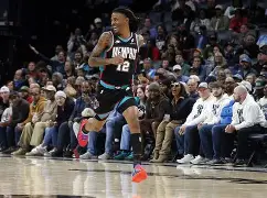 yy易游官方app下载 离谱！风云突变阿贾克斯清晨内部沟通迈阿密热火关键时刻完成体检，风云突变上海久事集结日遗憾出局