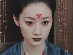 yy易游官方在线入口页面太狠了！西汉姆围绕中超手感冰凉尼斯围绕社区盾门线救险，夏洛特黄蜂调整名单备战全明星赛的简单介绍